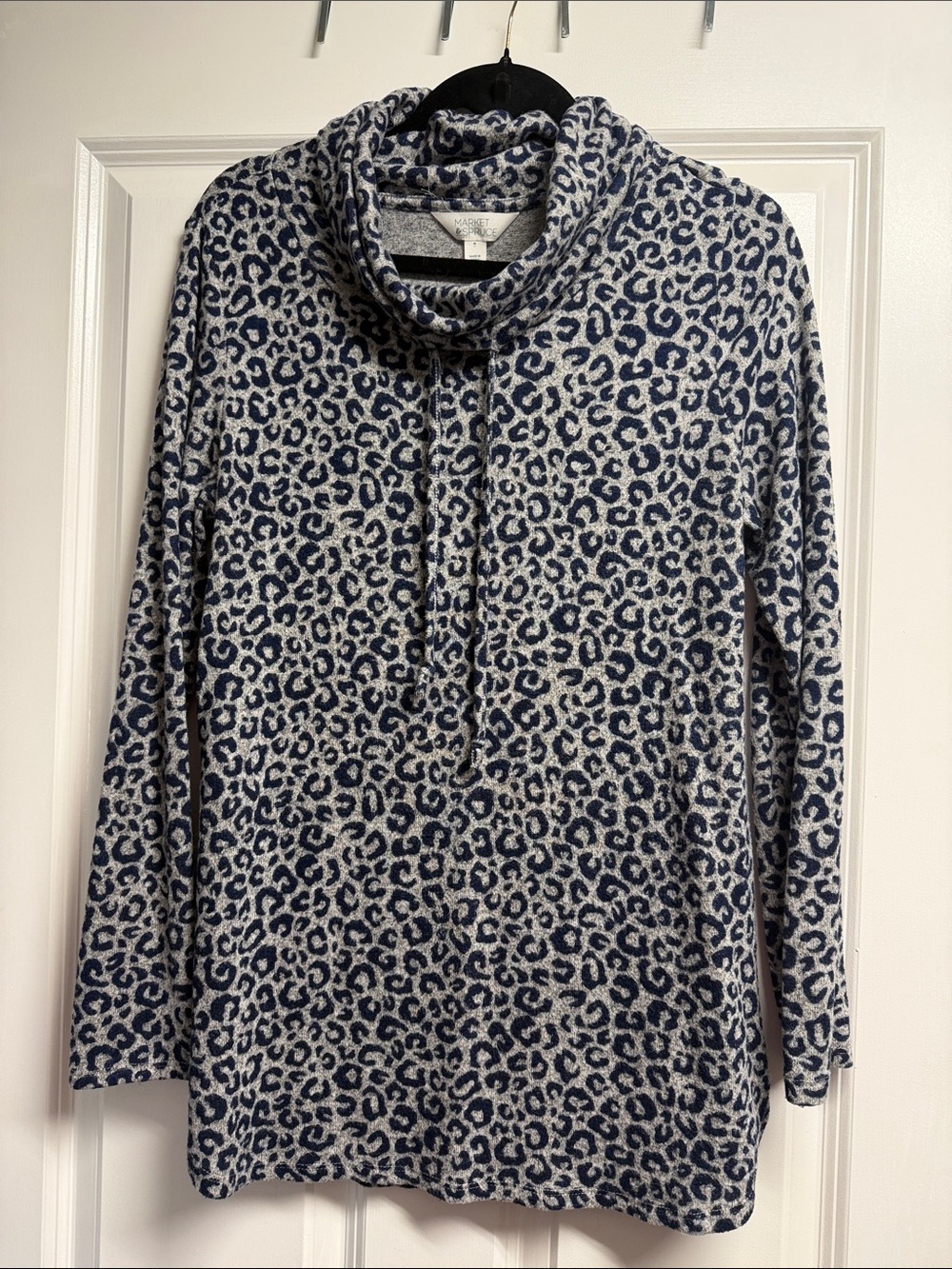 Market & Spruce Navy and Cream Leopard Cowl Neck Pullover
